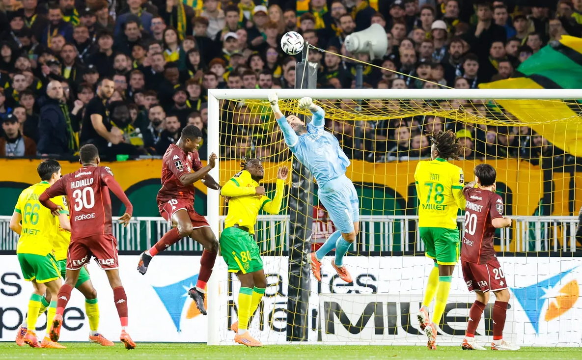FC Nantes vs Metz (23:15 &#8211; 02/11) | Xem lại trận đấu